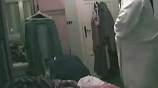 خوشگوار طالب علم تنگ گدا میں اتھلیٹک اسامی پورن استار مرد groupmate دیتا ہے