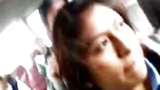 Busty brunette رہنے پورن قدیم کے کمرے میں ایک بار جنسی کے لئے پڑوسی کو مدعو کیا