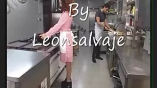 سنہرے بالوں والی اس کے بالوں والے بلی میں ایک creampie کی توقع نہیں پورن خوشگل تھی