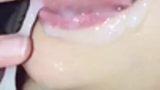سینگ سنہرے بالوں والی تیل میں بھیگ جاتا ہے اور ایک مرگا آدمی کی pornایرانی طرف سے جذباتی گڑبڑ ہو جاتا ہے