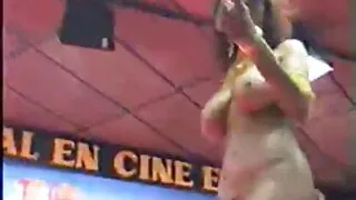 Se pulcini لڑکیوں انيميشن پورن میں مشغول ننگا ناچ کے ساتھ باسکٹ بال ٹیم