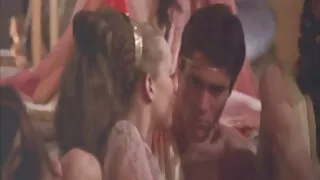 Pussies حرکت میں dildo کے ساتھ بهترین پورن استار زن جهان سنہرے بالوں والی orgasm کے